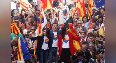 Нов мащабен протест в Барселона, МВнР съветва българите да избягват района