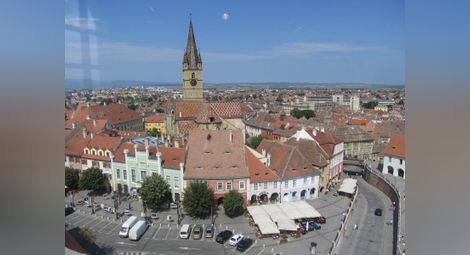 Сибиу - градът на „къщите с очите“ и първите неща в Румъния