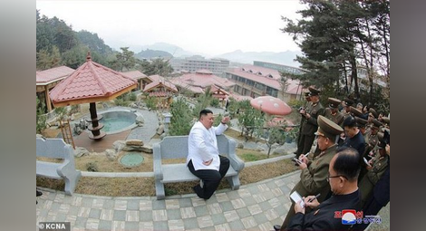 Неочаквано: Ким Чен Ун разпали СПА войни, откри нов курорт