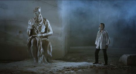 Кадър от нашумелия филм „Микеланджело: Безкрайност“.