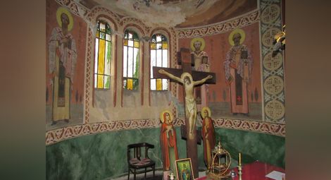 С 800 000 евро укрепват „Св.Петка“  и реставрират ценните стенописи