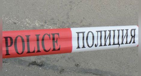 Румънец вади нож на полицаи в Русе