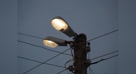 Възстановяват уличното осветление около стадион "Дунав" до 30 декември