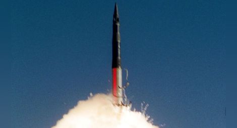 Русия изстреля с учебна цел междуконтинентална балистична ракета РС-24