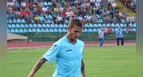 Юли Ненов се върна в Русе с договор за година и половина