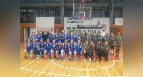 Младите дунавски баскетболисти свериха класа с румънски тимове