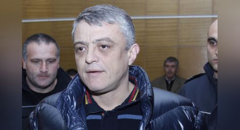 Вкараха в ареста Бисер Миланов заради  насъскан питбул и закани за убийство