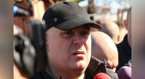 Гешев: Арестът на Васил Божков е официално потвърден от ОАЕ