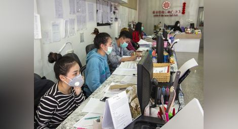 2 г. затвор за спекуланти на медицински маски в Южна Корея