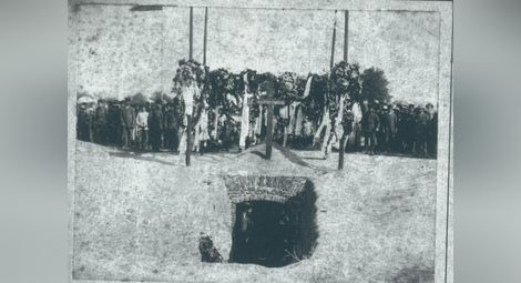 Погребението на Захари Стоянов на 20.09.1889 г. Снимка: ДА-Русе
