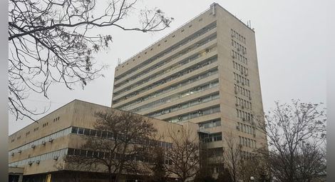 Бизнесът откри дарителска сметка за УМБАЛ &bdquo;Канев&ldquo;