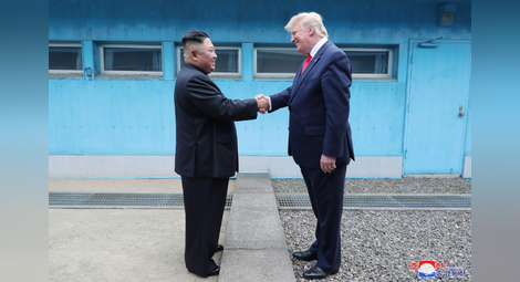 Тръмп предложи помощ на Северна Корея в борбата с COVID-19