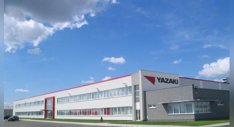 „Язаки“ спира производството в два от българските си заводи