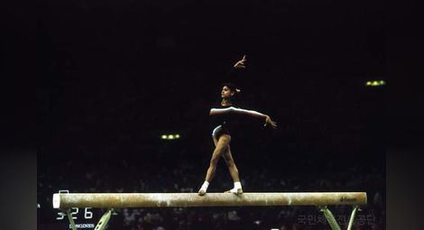 Шампионката Ивелина Райкова: Животът в България прилича на съдийството в гимнастиката - субективни