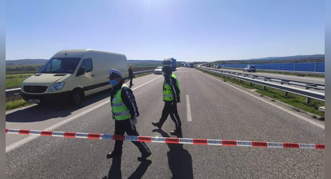 Петима ранени след верижна катастрофа на АМ “Марица”