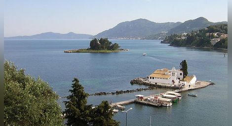 Гърция отваря кафенета и ресторанти от 1 юни, до часове се чака решение за плажовете