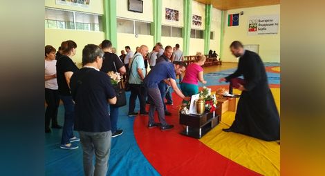 Състезатели, треньори и близки почетоха паметта на Георги Станев