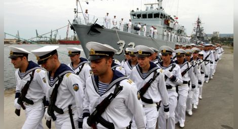 Военноморските сили набират доброволци за резевра