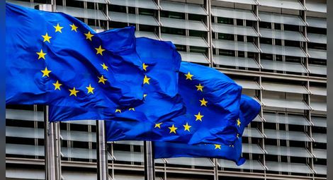 EK с първи доклад по новия механизъм за върховенството на закона в ЕС през септември