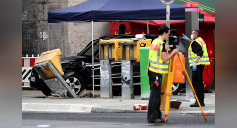 Автомобил се вряза в група хора в Берлин, 7 души са пострадали