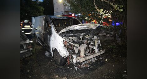 Собственикът на изгорял автомобил на изключва палеж заради спорове