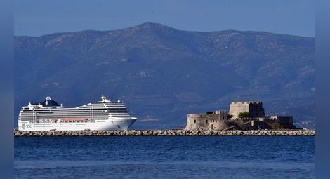 Гърция разширява териториалните си води до 12 морски мили