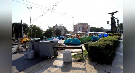 Хаджигенов: Възстановяваме палатковите лагери