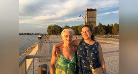 Чикаго разменя хобито и професията на журналистката Елена Цанева