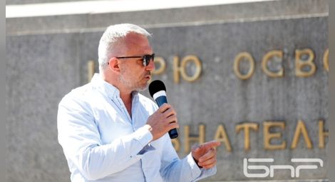 Адв. Хаджигенов: „Велико народно въстание“ ще има и на 10 септември. Протестът еволюира