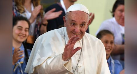 Папа Франциск: Ваксината трябва да е достъпна за всички