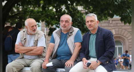 „Отровното трио“ писаха до 705 евродепутати заради злоупотреби с евросредства