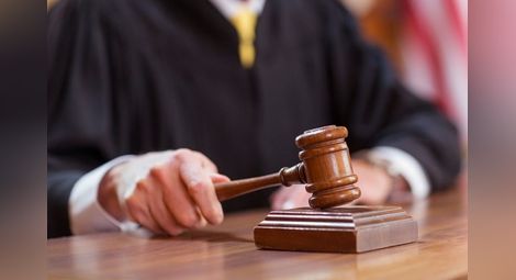 Измамник с актив от над 20 присъди добави 3 години затвор за укрит ДДС
