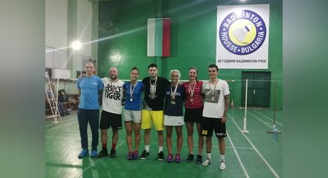 Бадминтонистите с призови  места от турнир в Русе