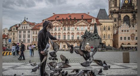 Чехия обмисля въвеждане извънредно положение заради коронавируса
