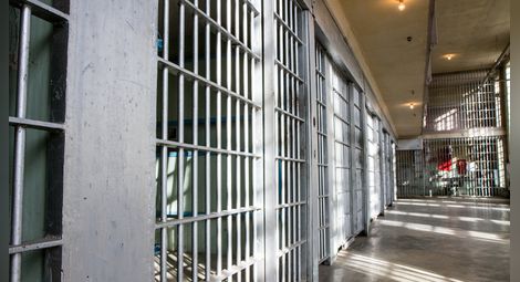 Наркодилър се връща в затвора  след кратък престой на свобода
