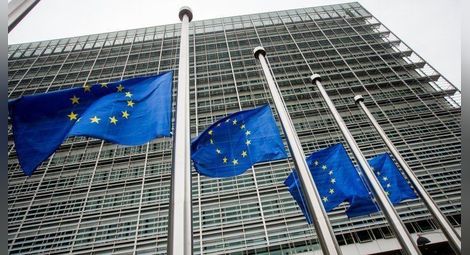 ЕК отпуска 17 млрд. евро по инструмента SURE за работните места