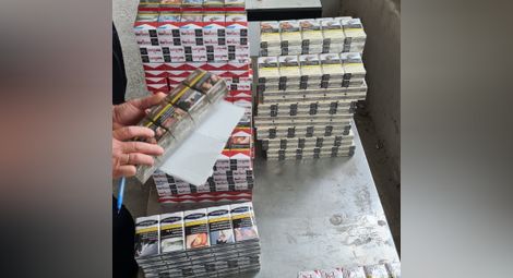 Митничари задържаха 64 200 къса цигари без документи при четири проверки