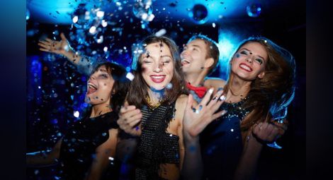 Новогодишните буйни партита на младите тази година ще са скромни и малобройни