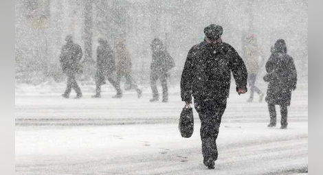 Оранжев код за снеговалежи в неделя