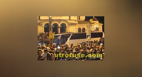  СДВР: При инцидента пред Народното събрание в автобуса не е имало служители на МВР 