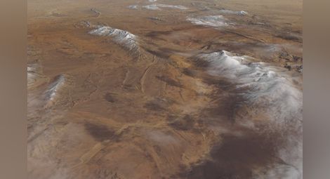Сняг покри пясъците на Сахара в Алжир и Мароко