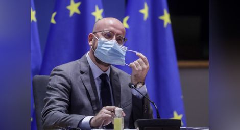ЕС настоява производителите на ваксини да спазват сроковете