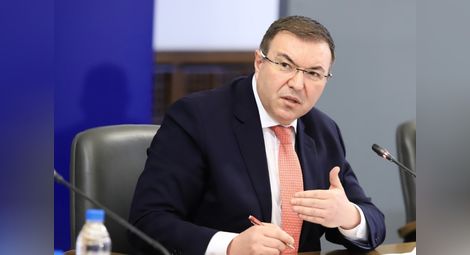 Проф. Костадин Ангелов: Умело ръководим пандемията