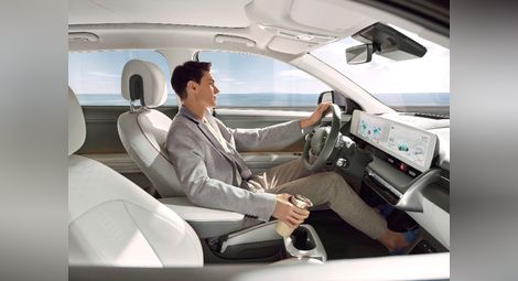 IONIQ 5 на Hyundai предефинира електрическата мобилност /галерия/