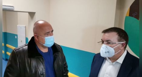 Борисов към Ангелов: Там, където чакат, пуснете зеления коридор