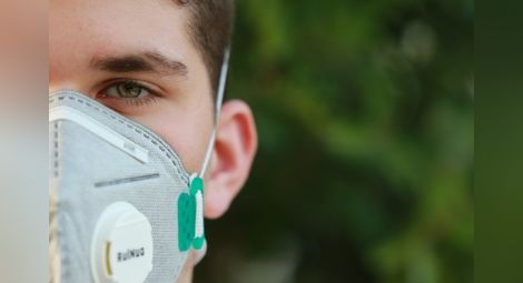 Затягат мерките в София: Големите ученици ще учат онлайн, забраняват събиранията на големи групи на открито