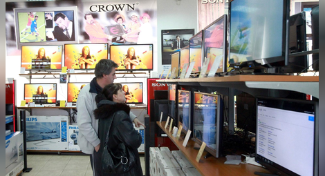 Търговци предлагат максимум по 1 клиент на 8 квадрата, вместо затваряне