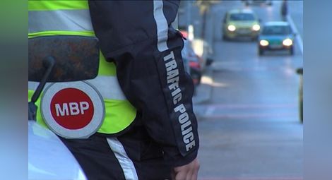 Пътна полиция ангажира целия си състав и техника за проверки по Великден
