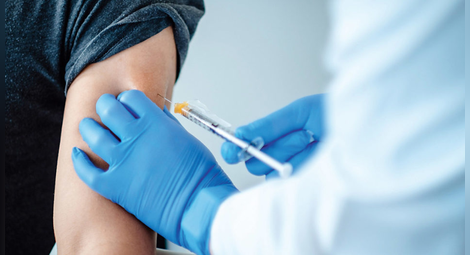 282 имунизации срещу Ковид-19 направени в Русе и областта в събота