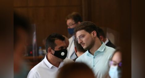 Синът на депутата Лъчезар Иванов на делото срещу Кристиян Николов: В СДВР ме подложиха на психически натиск